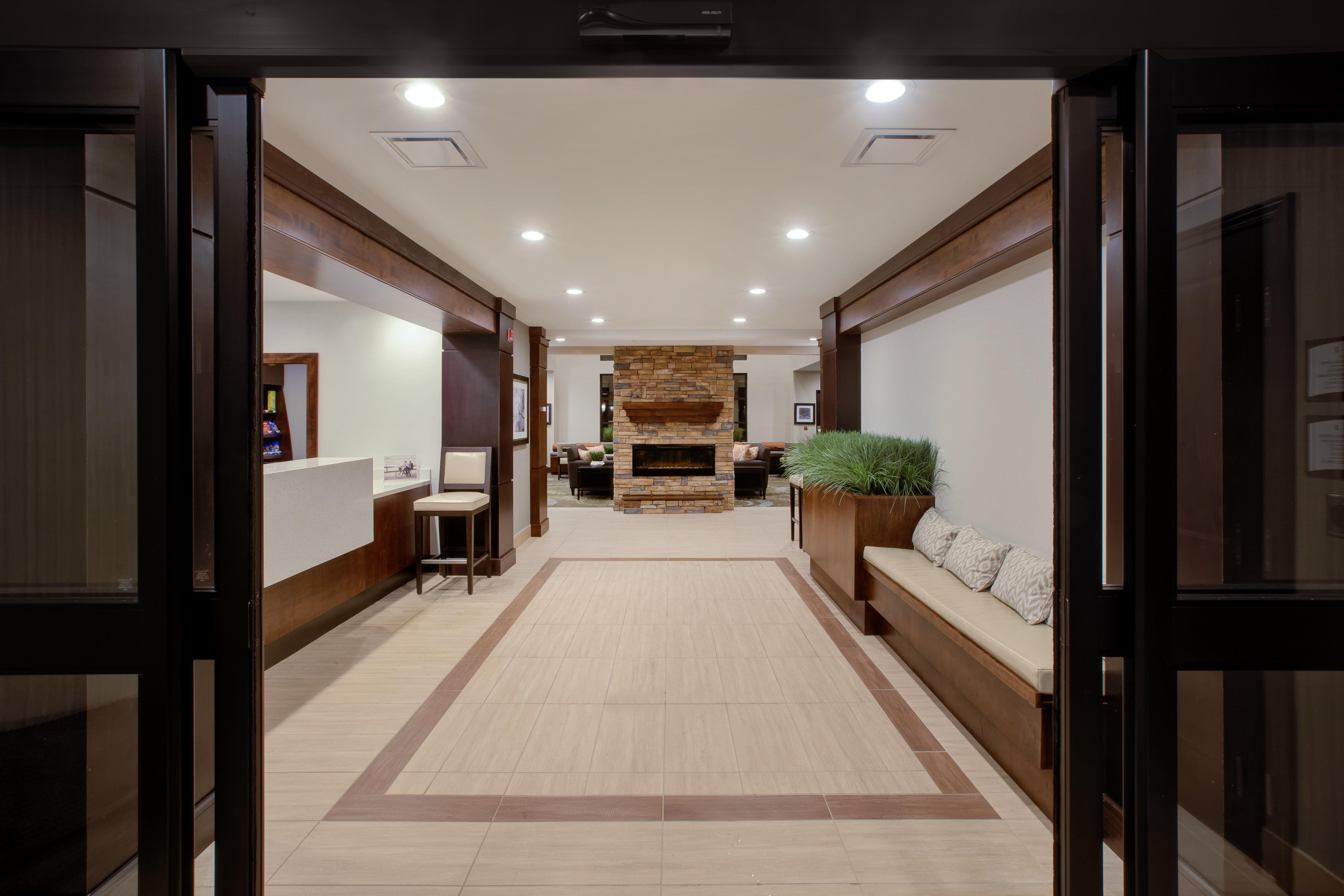 Staybridge Suites - Benton Harbor-St. Joseph By Ihg Ngoại thất bức ảnh